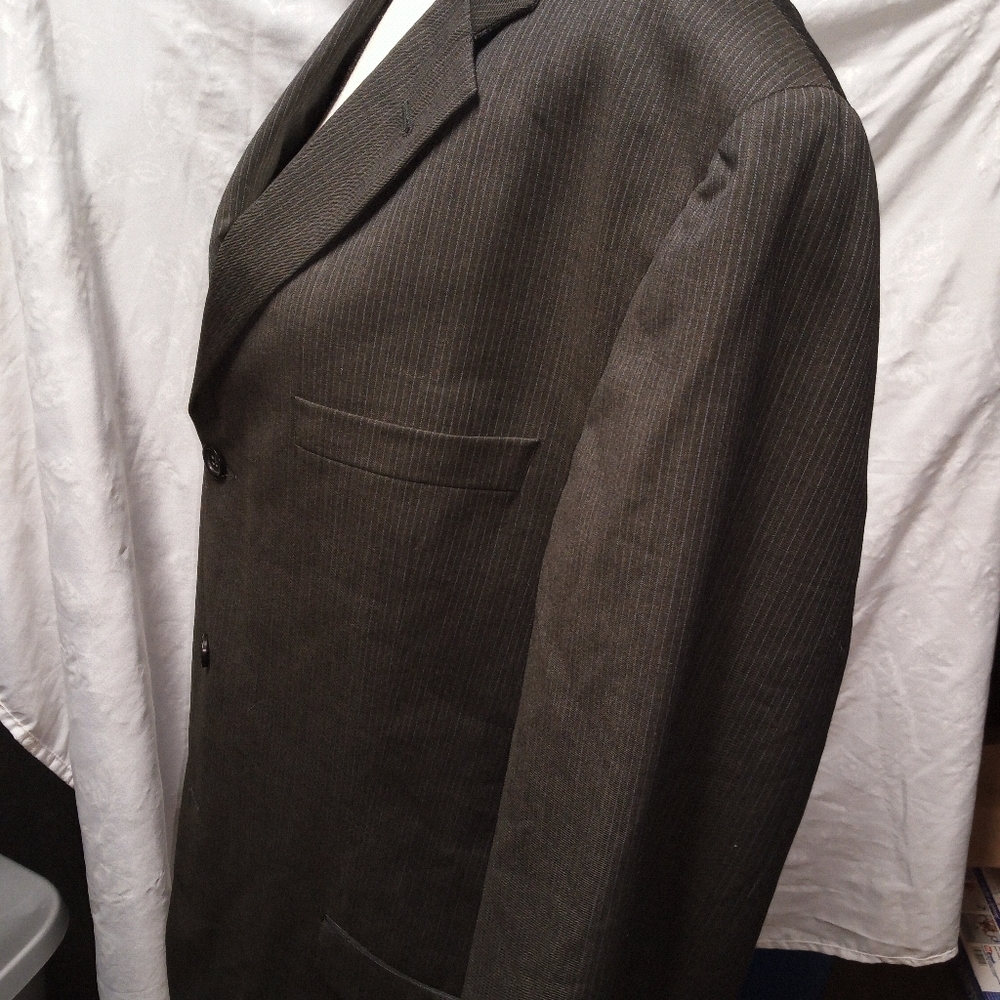 Suit coat - Picture 4 of 6